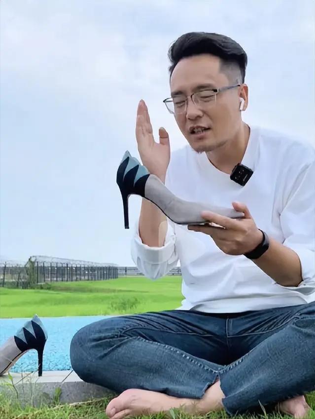 叔穿上了高跟鞋奇迹般东山再起5个月赚12亿AG旗舰厅·(中国)国际厅负债500万后大(图7)